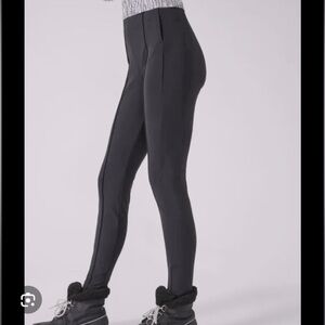 ATHLETA • Glacier Snow Skinny Pant • Size 4